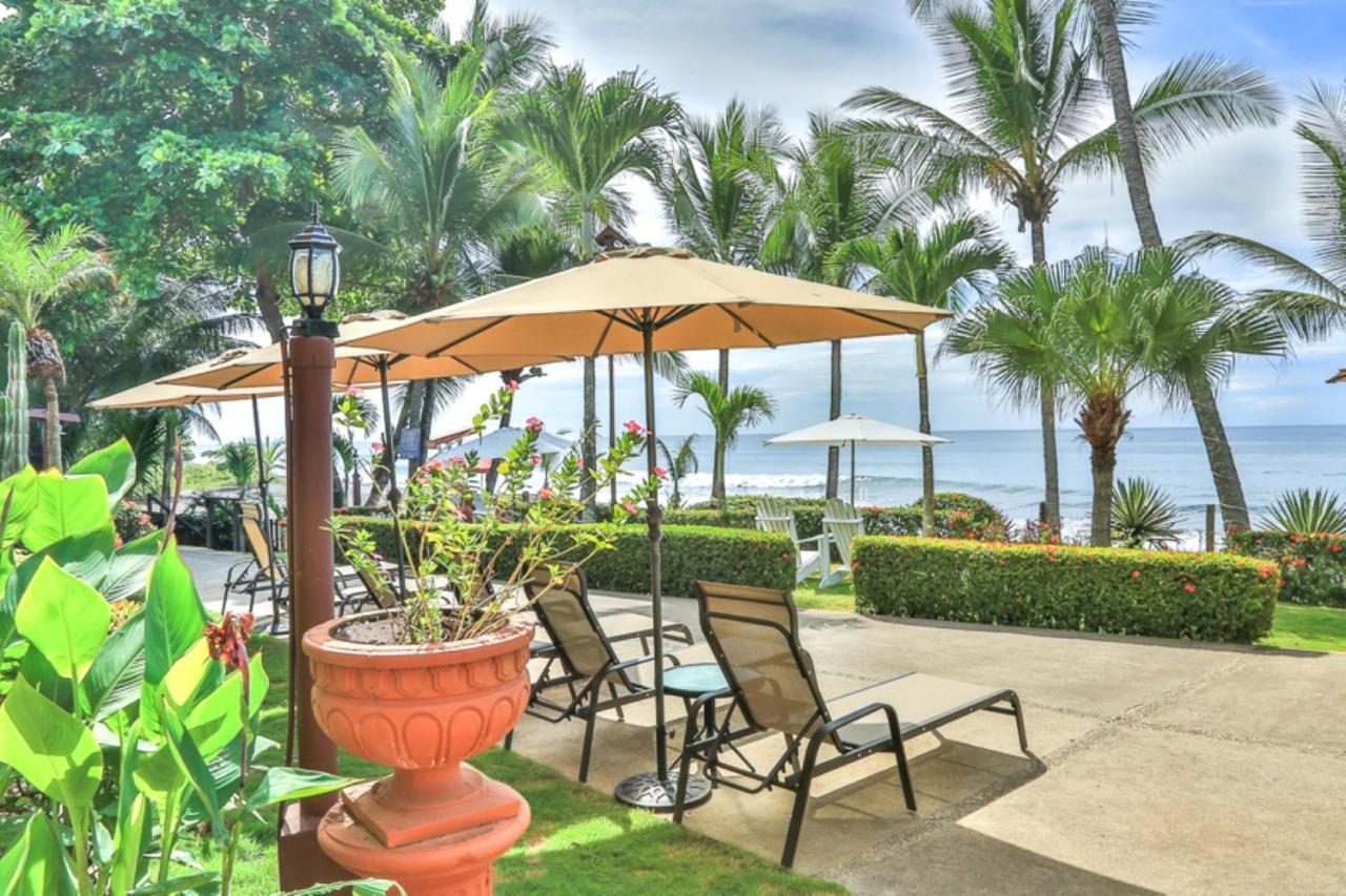 The Backyard Beachfront Hotel Jacó Exterior foto
