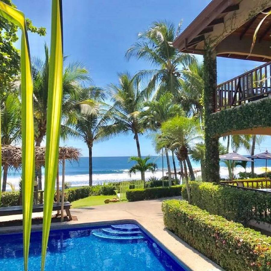 The Backyard Beachfront Hotel Jacó Exterior foto